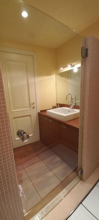 Daisy Apartment In Centro A Como Ngoại thất bức ảnh