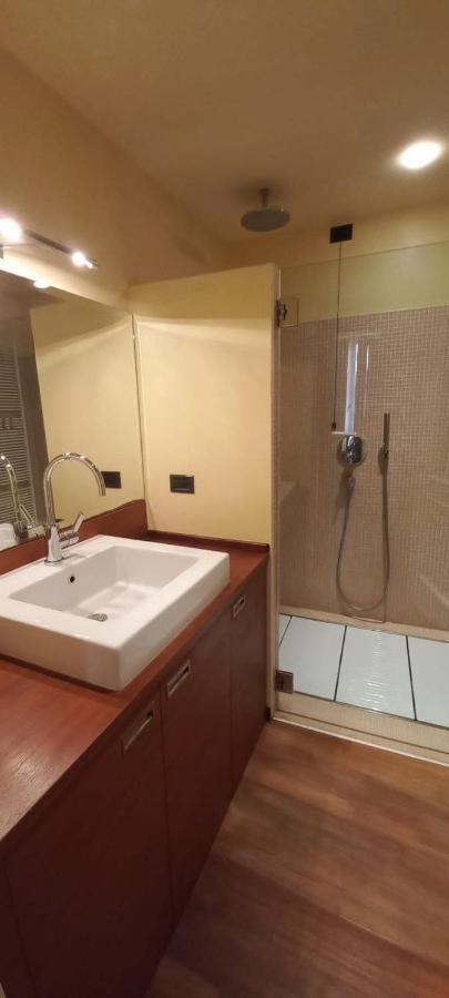 Daisy Apartment In Centro A Como Ngoại thất bức ảnh
