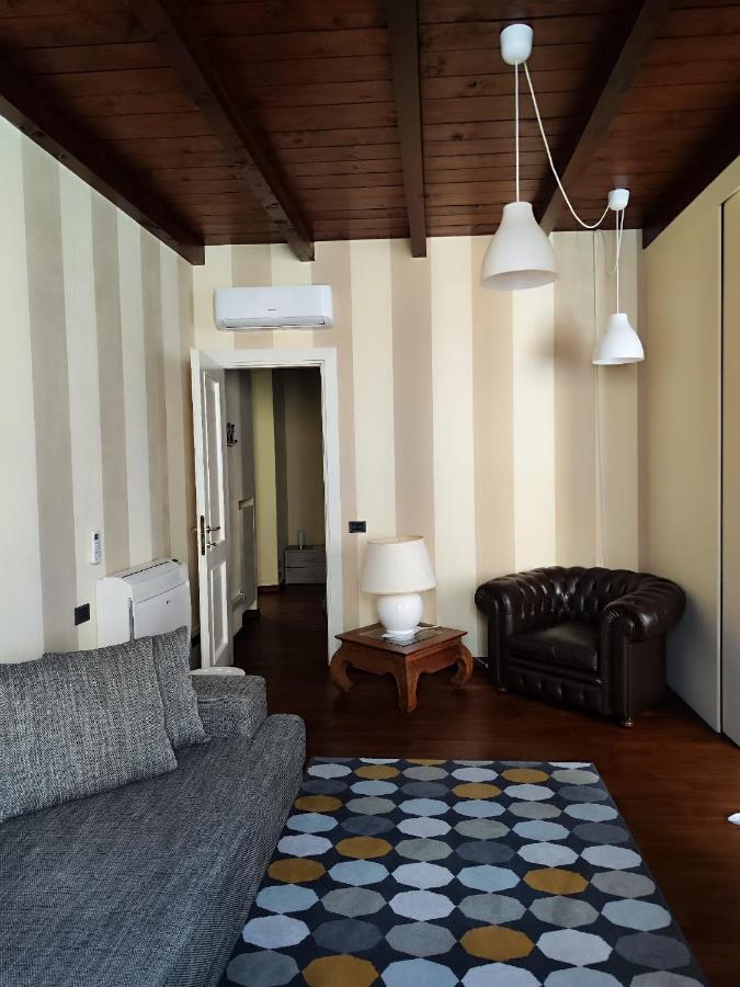 Daisy Apartment In Centro A Como Ngoại thất bức ảnh