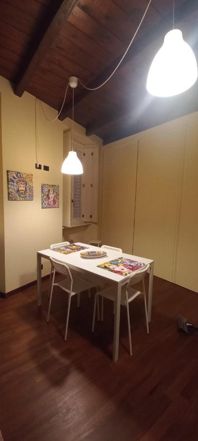 Daisy Apartment In Centro A Como Ngoại thất bức ảnh