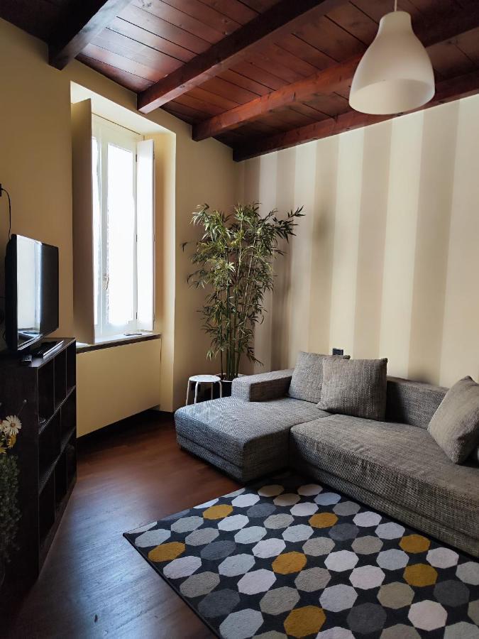 Daisy Apartment In Centro A Como Ngoại thất bức ảnh